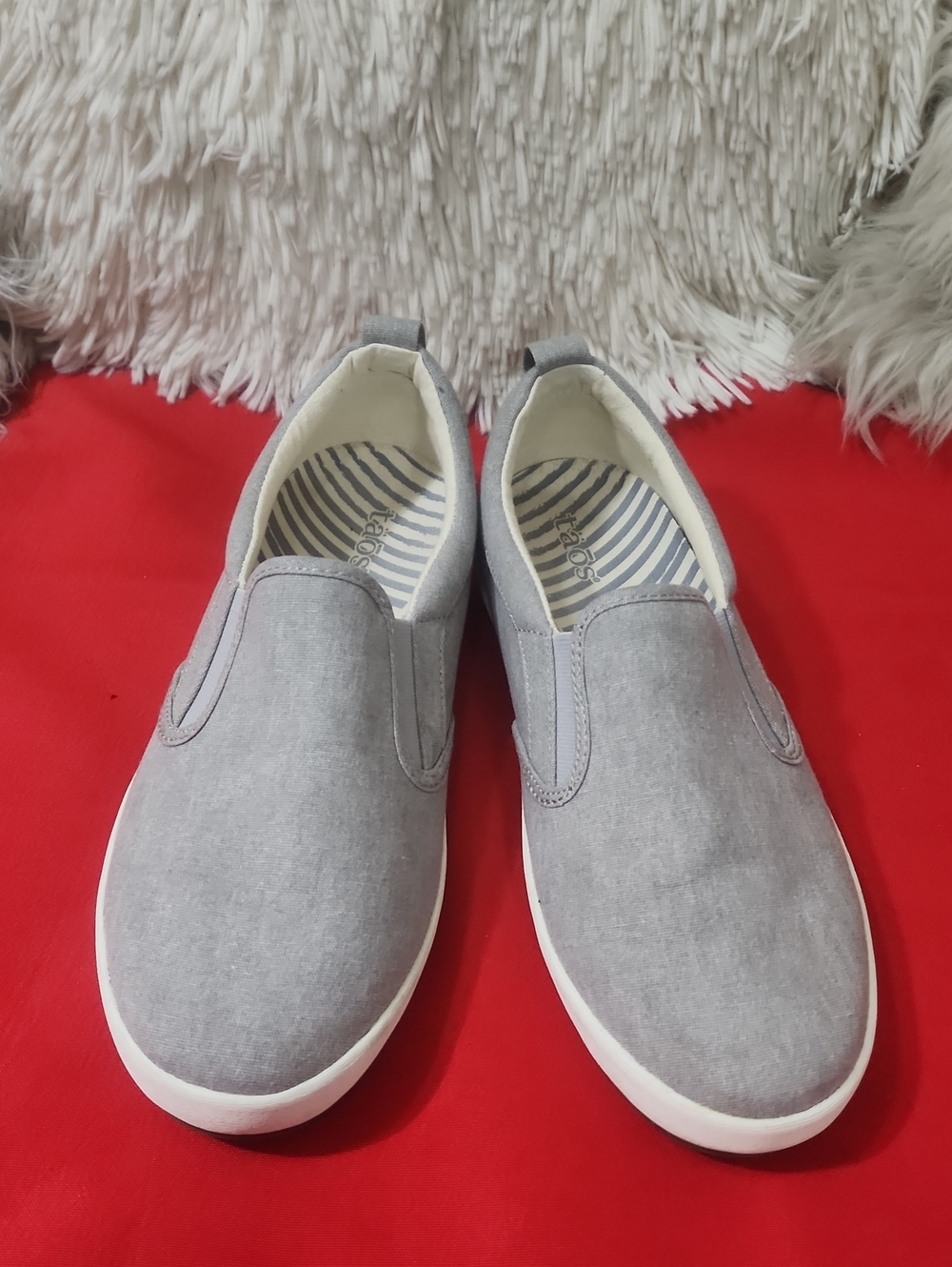 Taos Women's Dandy Slip On Sneaker